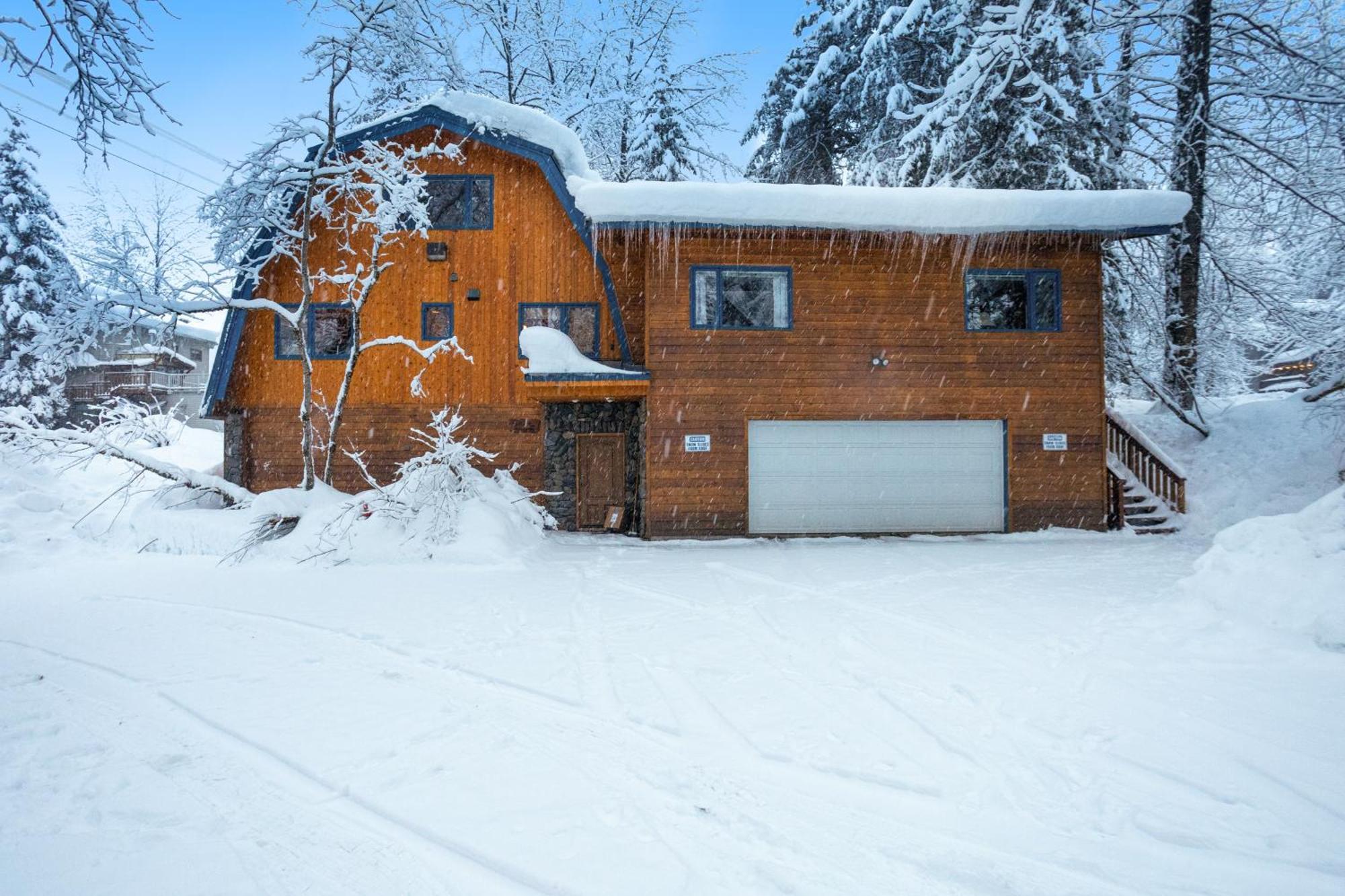 Apartmán Darwin'S Girdwood Exteriér fotografie