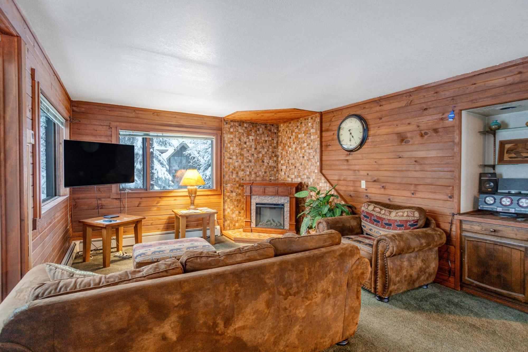 Apartmán Darwin'S Girdwood Exteriér fotografie