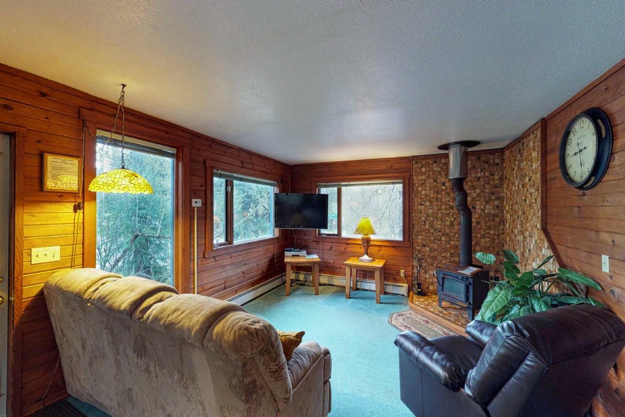 Apartmán Darwin'S Girdwood Exteriér fotografie